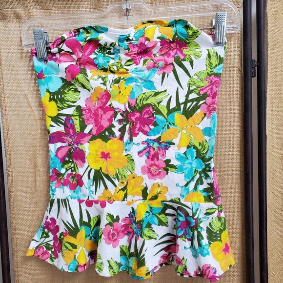 Bundle of 2, Strapless Tops, Peplum - Picture 2 of 10